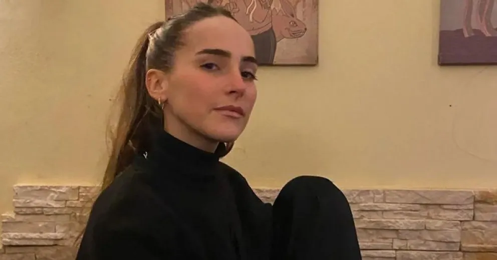 Igualita a mamá: cuál es el look que usa Ámbar de Benedictis para ir a la playa en Punta