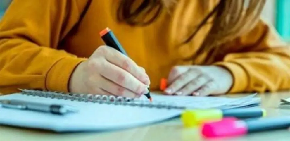 ¡Atención estudiantes!: se llevarán a cabo las inscripciones para becas de primaria y secundarias