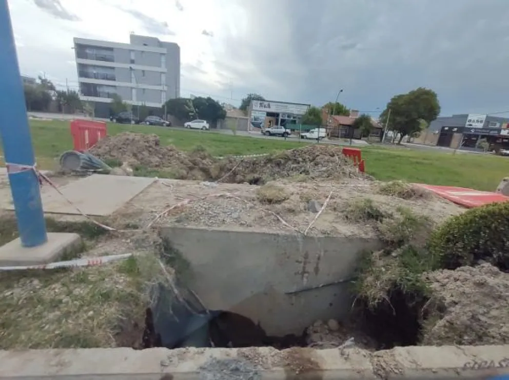 Tras la polémica, el municipio labró otras 49 actas por desbordes de agua y cloaca a Arsa