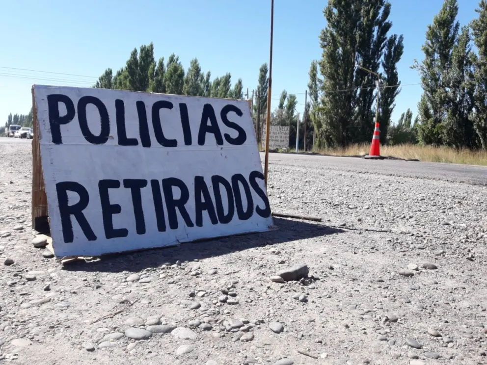 Policías retirados realizarán corte de ruta total el lunes en reclamo de la Zona Austral