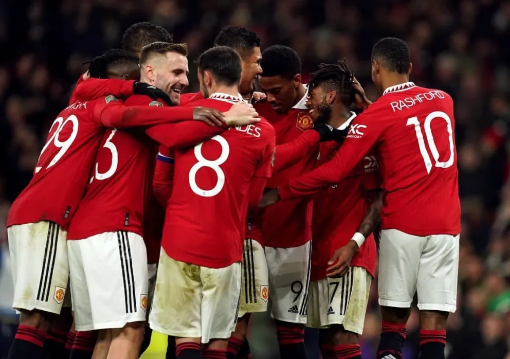   “Argentino, argentino”: Lisandro Martínez ovacionado en Manchester que disputará la final de la Carabao Cup