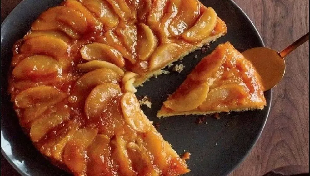 Tarta de manzana especial: deliciosa y hecha en sartén