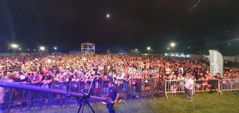 La Fiesta de la Piedra Laja es un éxito ¡Mirá quien toca hoy!