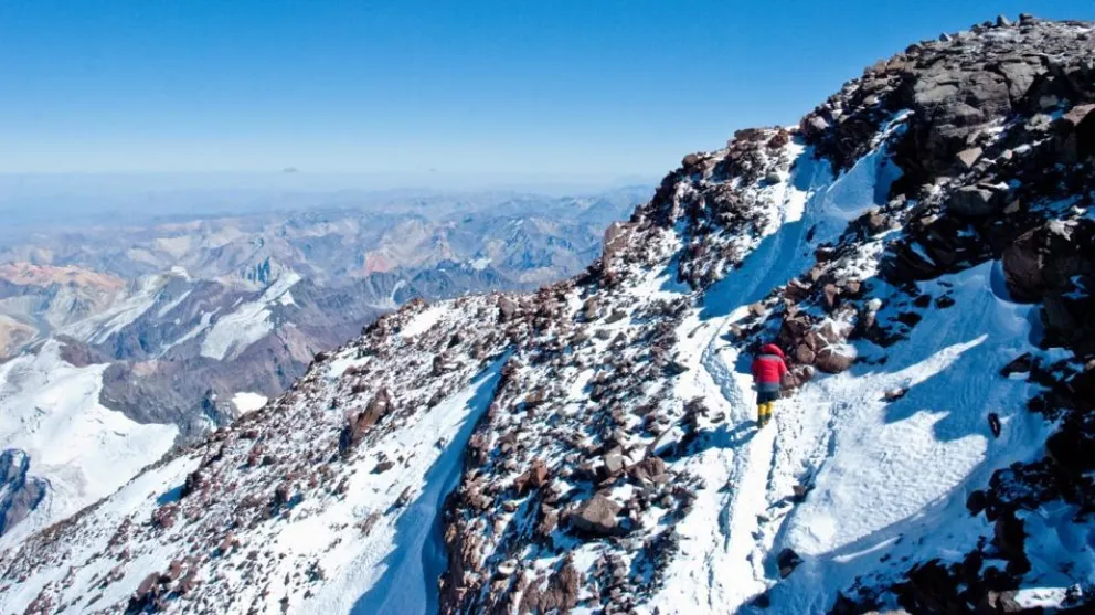 Aconcagua: un andinista estadounidense murió mientras escalaba 