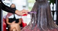 La Anmat prohibió 4 marcas de productos para alisar el pelo por considerarlas peligrosas