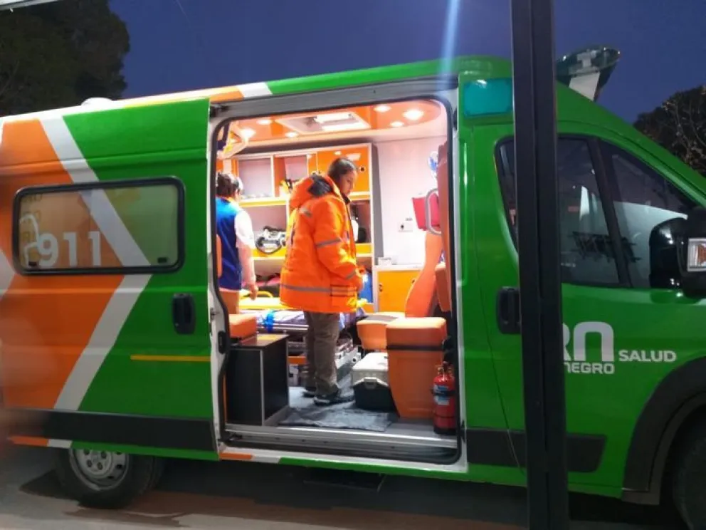 Una concejal golpeó con la puerta de su auto a un ciclista que cayó y perdió la conciencia