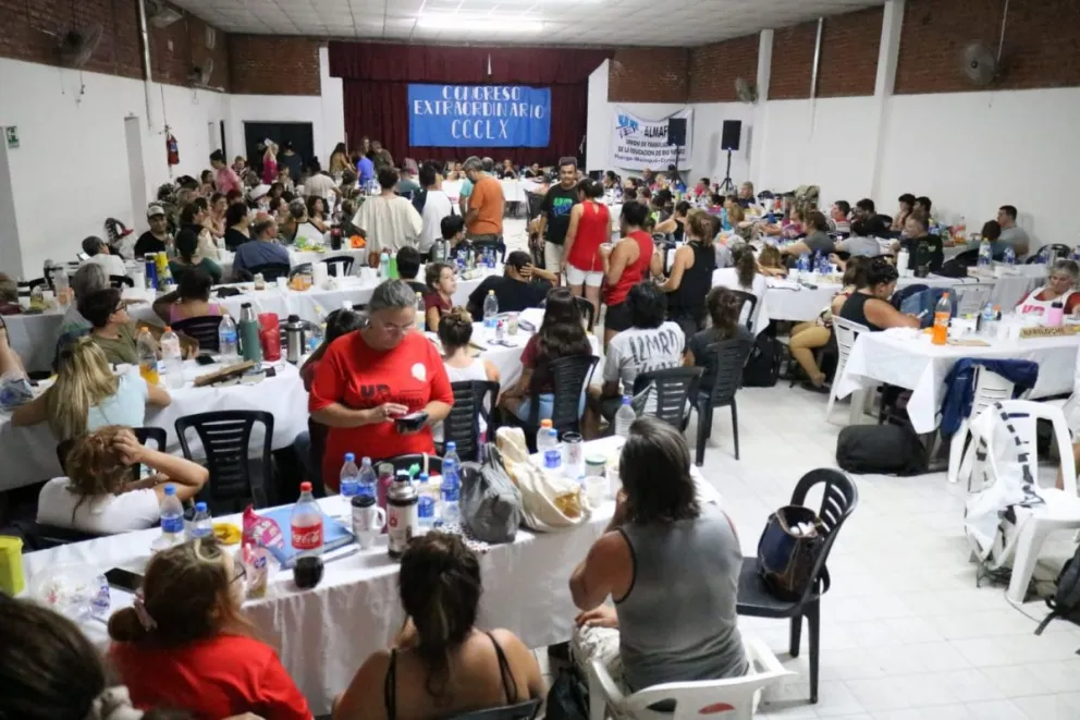 Unter no aceptó la oferta salarial del gobierno y condiciona el inicio de clases a una nueva paritaria