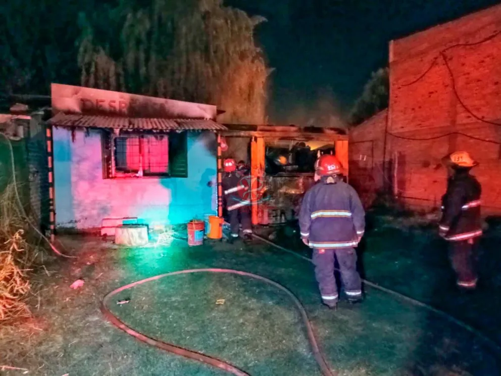 Se incendió una vivienda en Chacramonte durante la madrugada