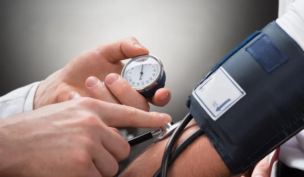 Médico a domicilio para jubilados y pensionados: quiénes pueden acceder al servicio y cómo funciona