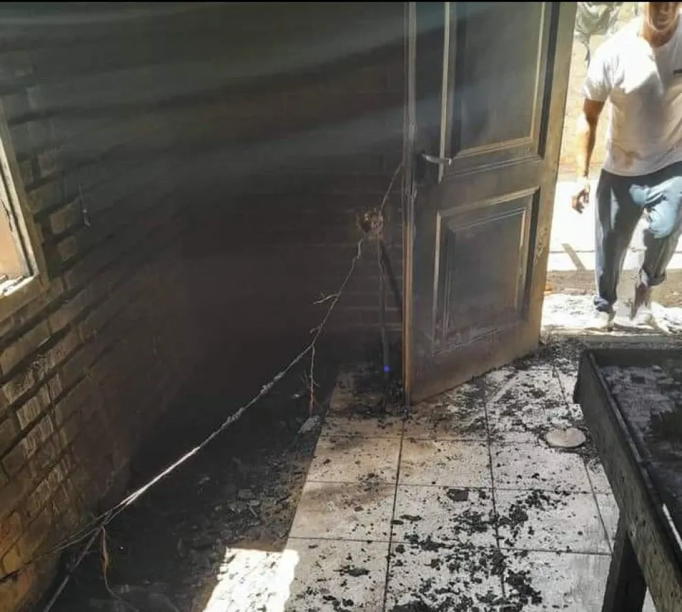 Vivía en el Fisque Menuco y un incendio lo dejó sin nada