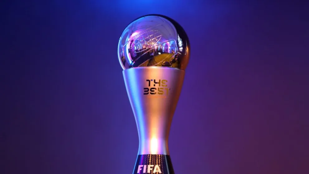 Trofeo The Best 2023: de qué está hecho y cuánto pesa
