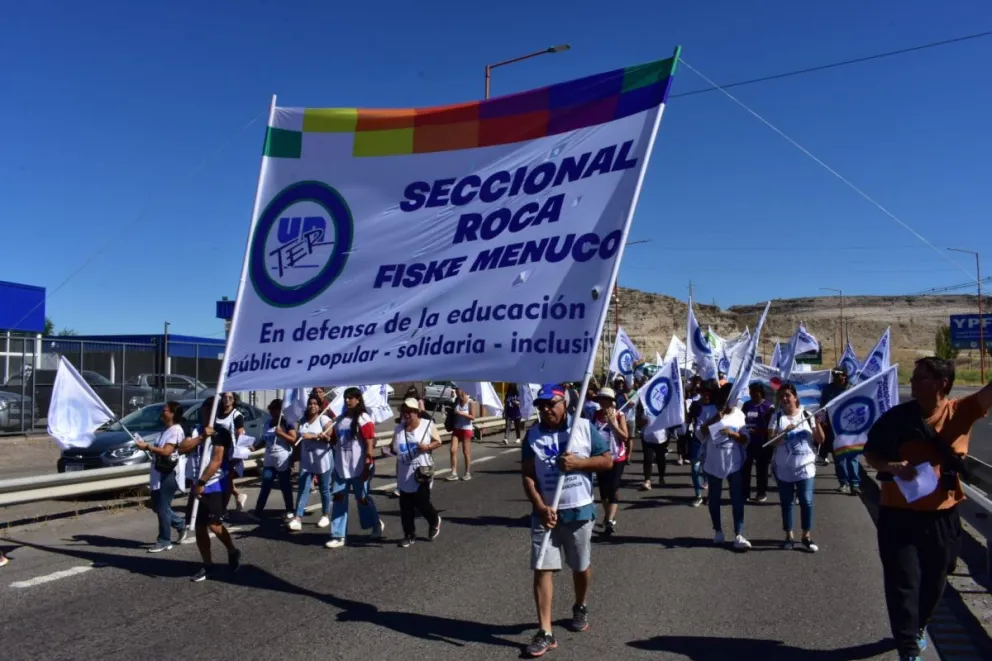 En Roca, Unter aceptó la propuesta salarial del gobierno 