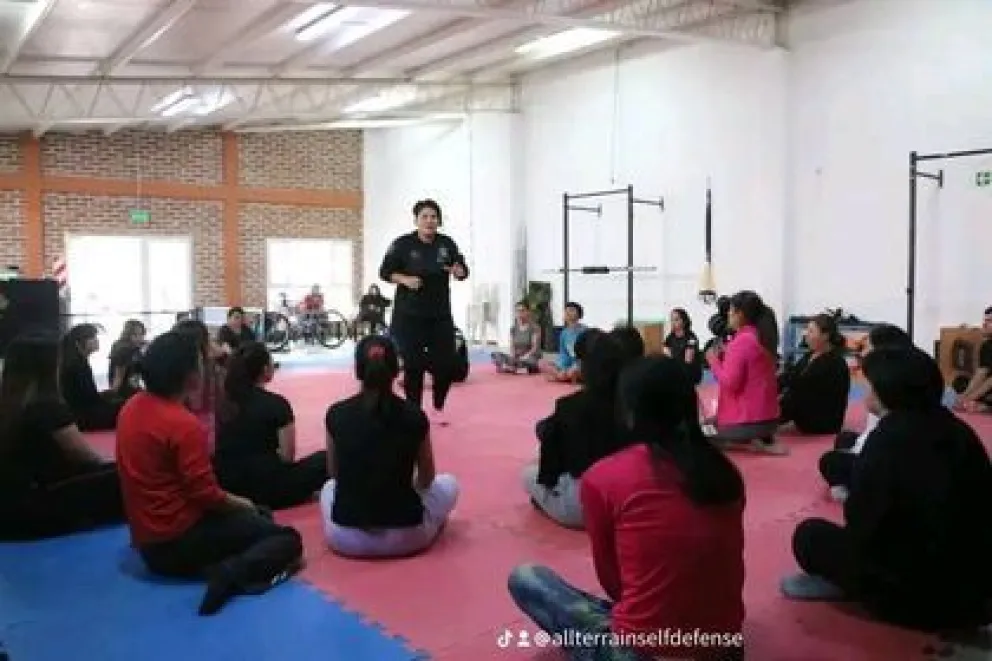 Brindarán una clase de defensa personal para mujeres en Roca
