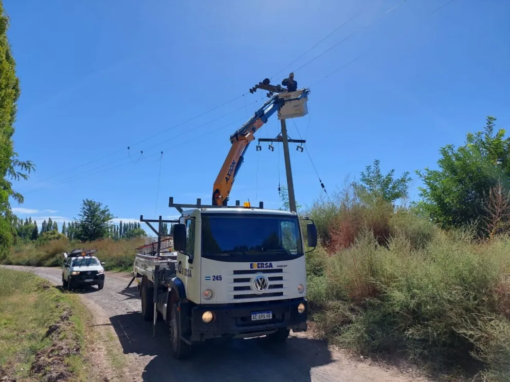 Robaron cables a plena luz del día e interrumpieron la jornada de los trabajadores rurales 