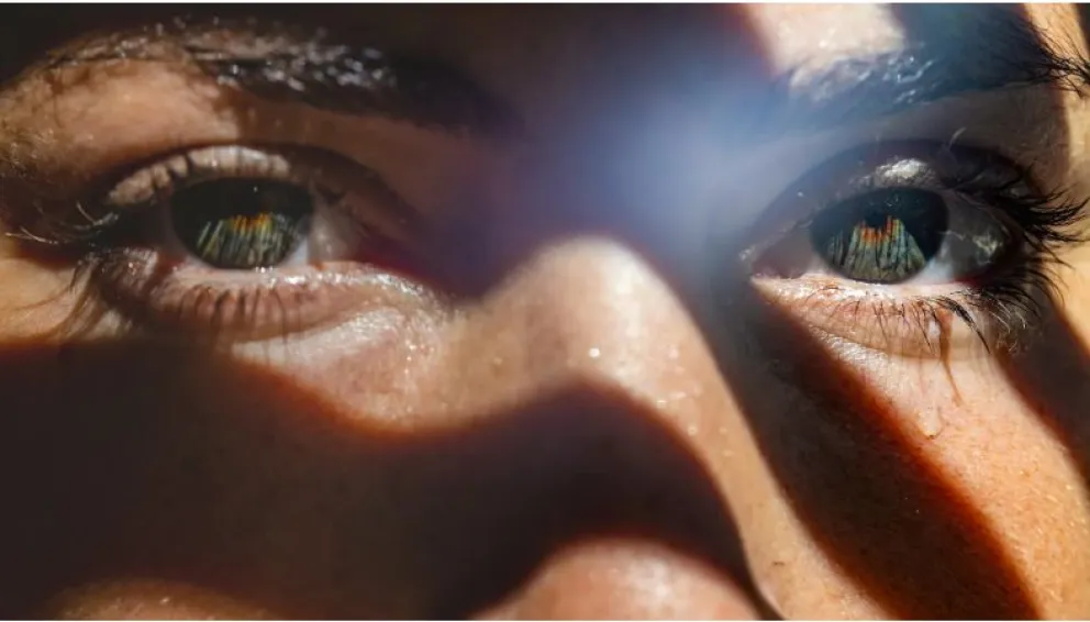 Qué transmite cada signo del zodíaco con su mirada 