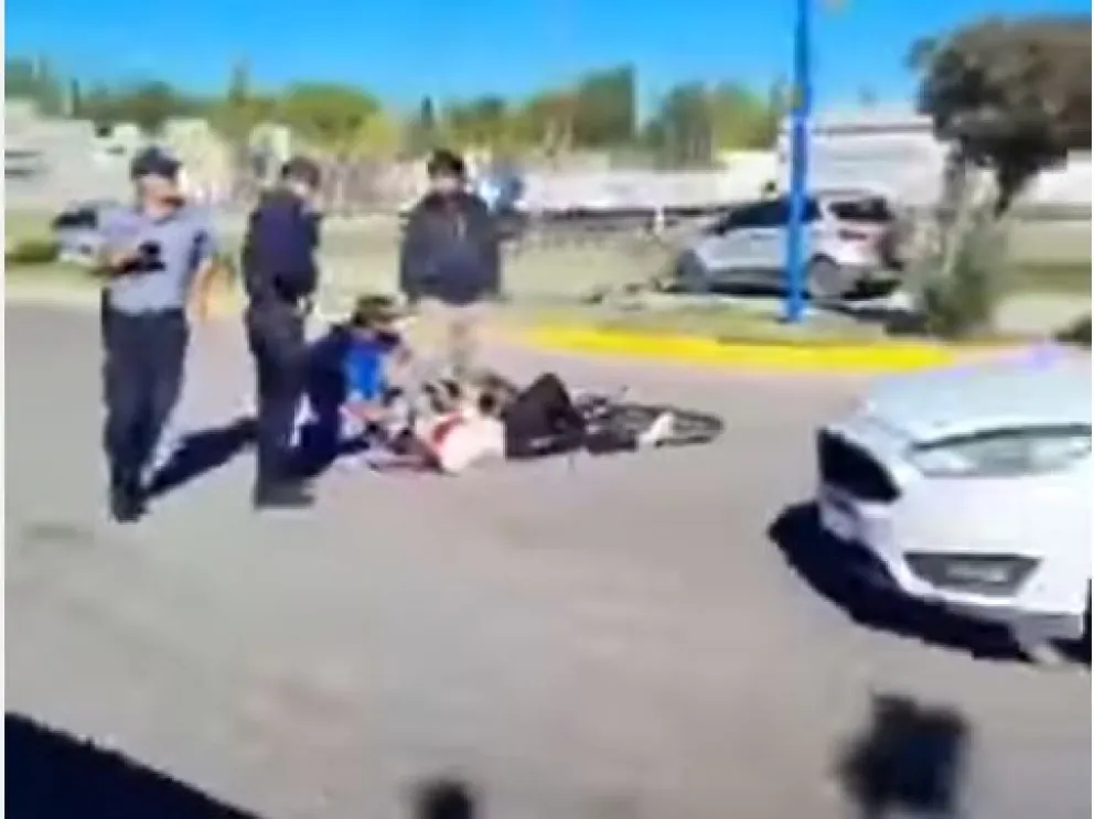Atropellaron a una ciclista en Avenida San Juan 