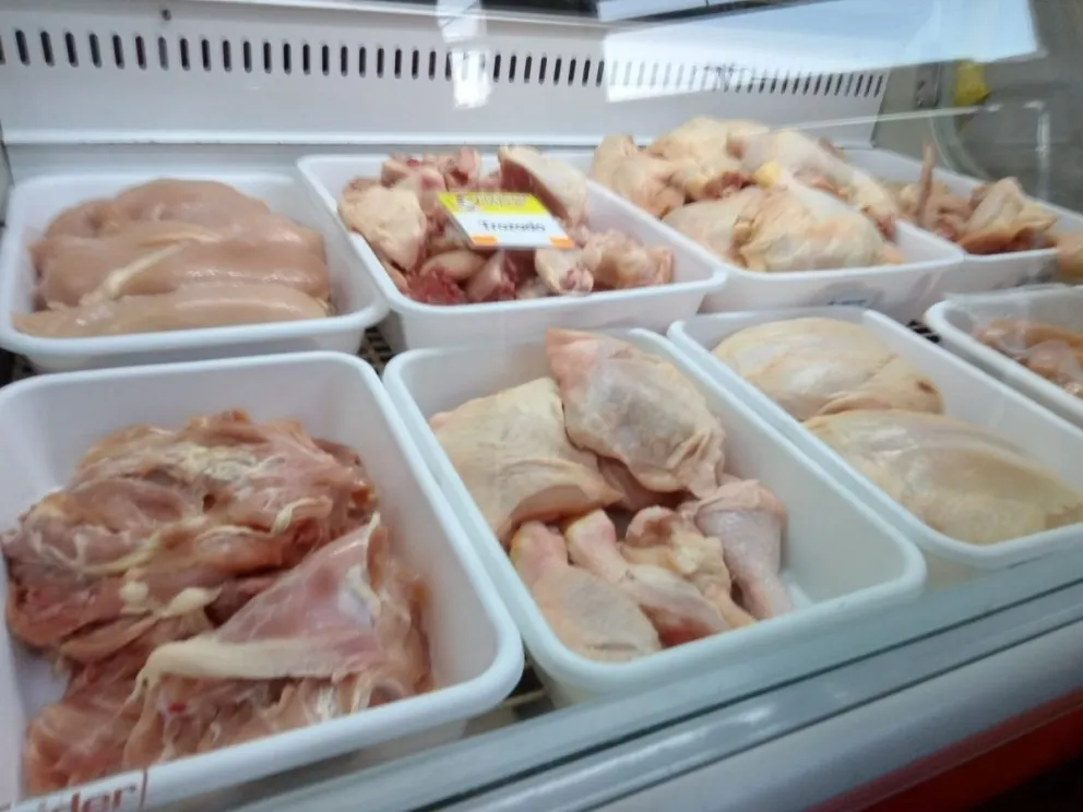 Gripe Aviar: Los precios del pollo no paran de subir y ya hay escasez de productos