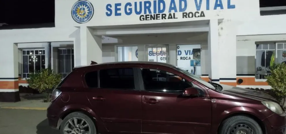 Retienen en Roca un vehículo con pedido de secuestro en Neuquén 