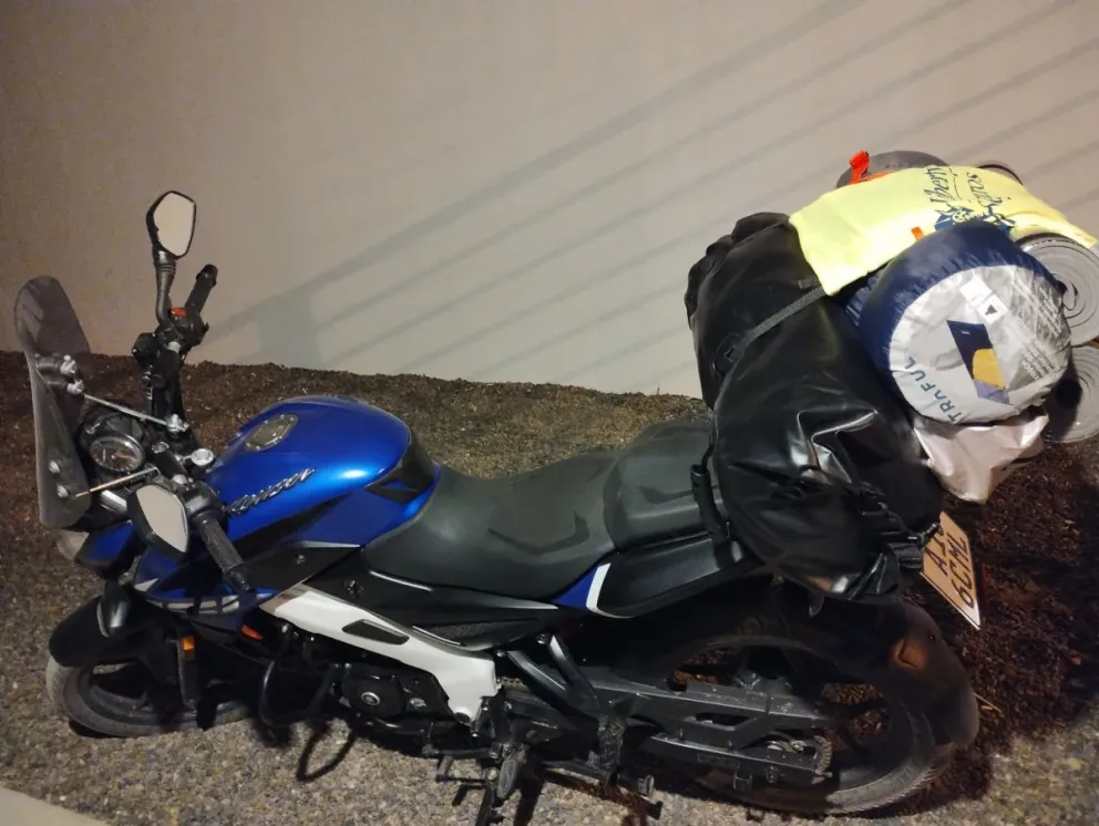 Le robaron la moto recién comprada del patio de su casa