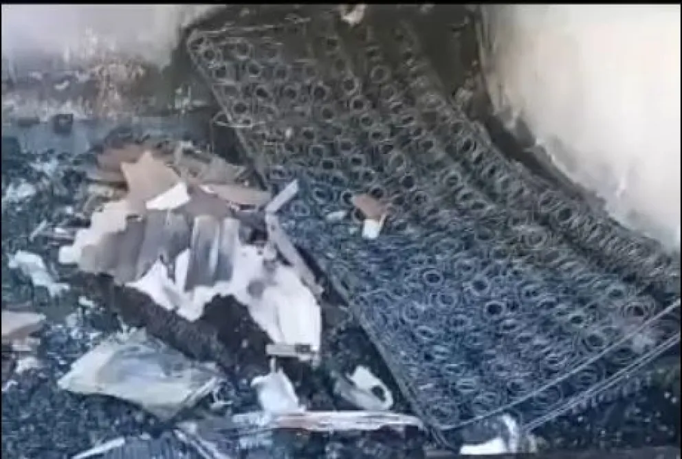 Un incendio en Stefenelli dejó a una mamá y sus dos hijas sin nada 