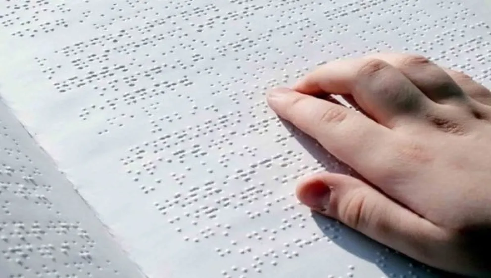 Desde IUPA buscan personal para integrar el equipo de braille 