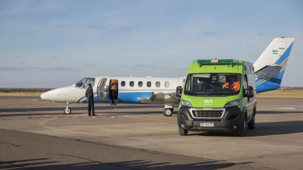 El avión sanitario realizó su primer vuelo con un paciente recién nacido