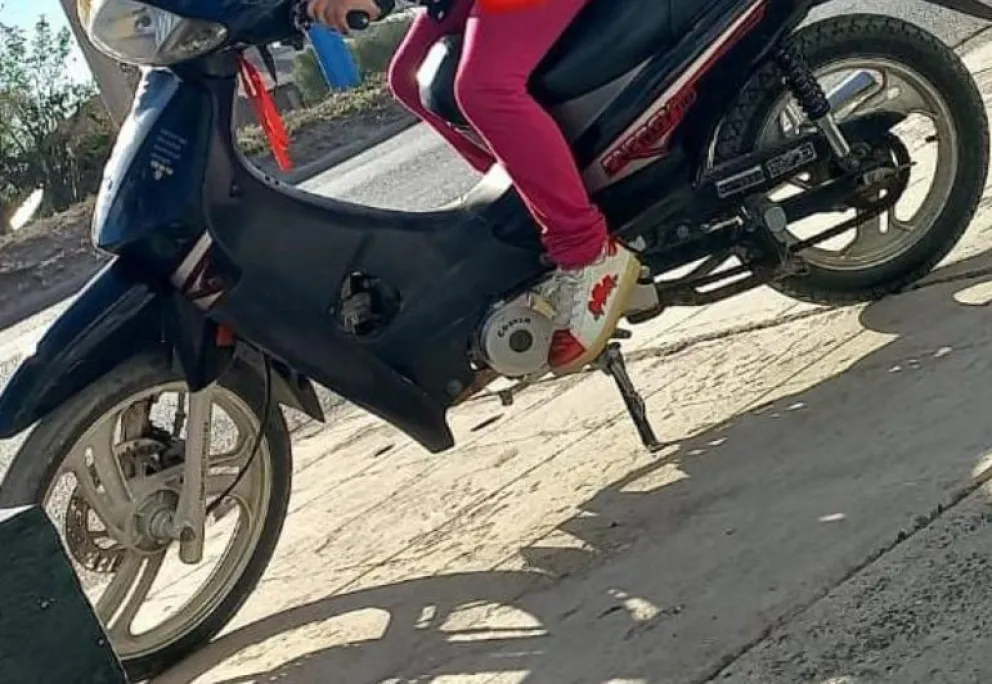 Una moto fue robada y a los minutos pusieron en venta sus ruedas