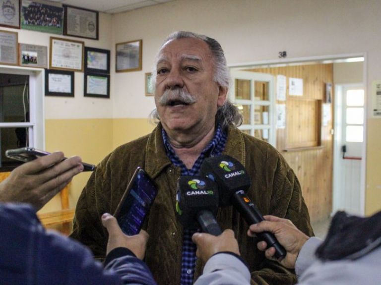 Aurelio Vázquez: “aprovecho para plantear la necesidad de que la gente vaya a votar”