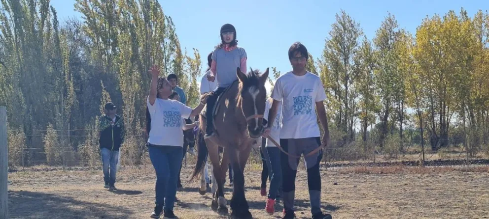 Ancape Cahuel realiza un bono contribución para salir adelante luego del robo de más de 50 elementos 