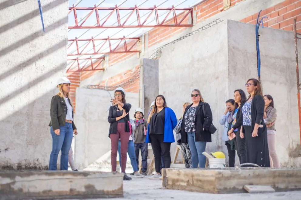 Un equipo de Nación recorrió la construcción del Centro Territorial Integral de Políticas de Género y Diversidad