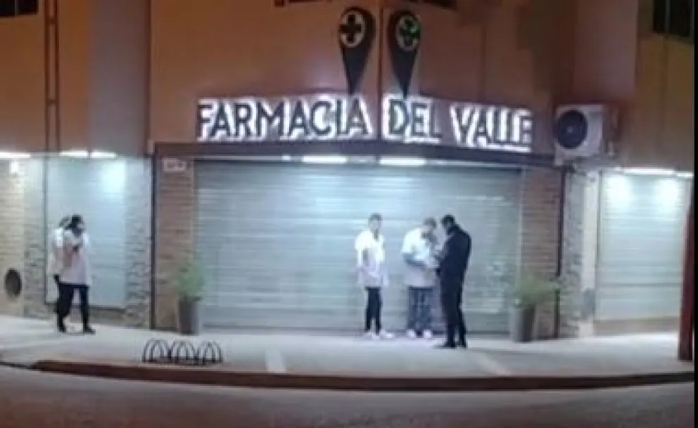 Persecución y arresto a los delincuentes que robaron una farmacia a mano armada
