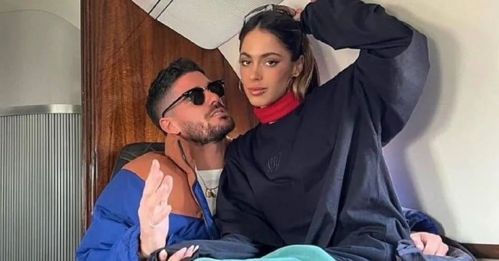 Tini Stoessel y Rodrigo de Paul vacacionan en un yate en Ibiza: las fotos