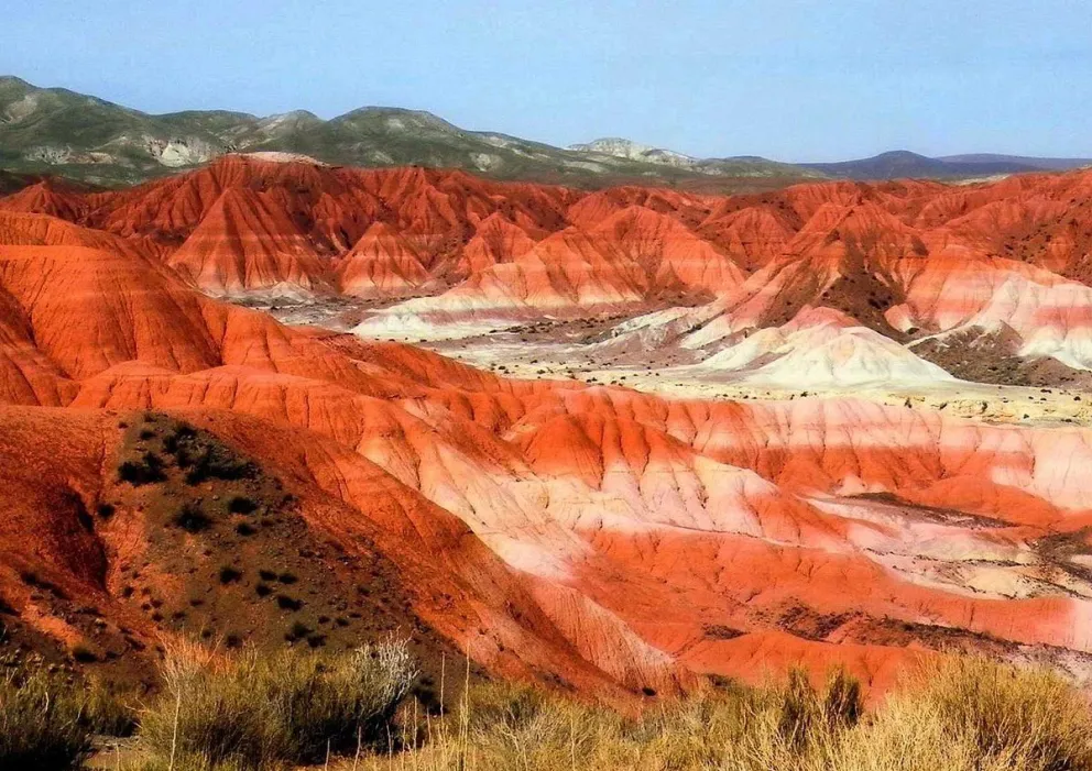 Se viene una nueva excursión Caminata por el Cañadón Rojo: ¡No te quedes afuera!