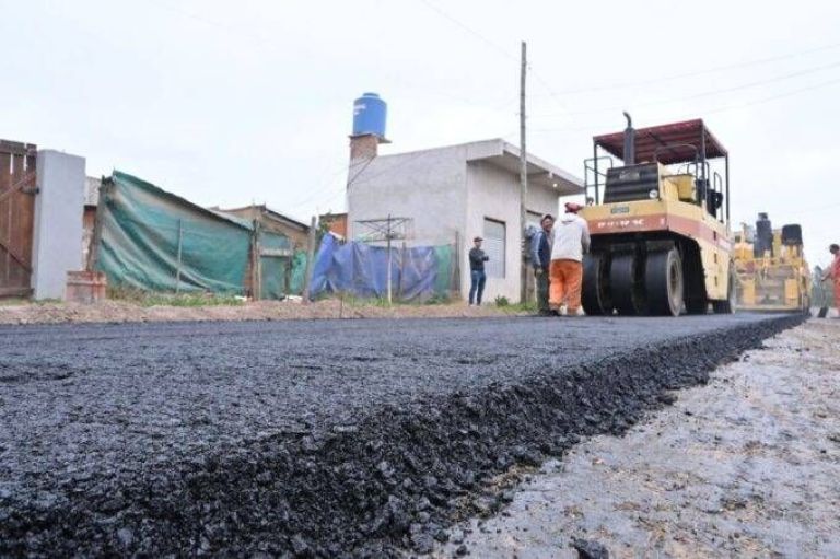 ¡Cada vez falta menos!: asfaltarán 44 cuadras del barrio Unter