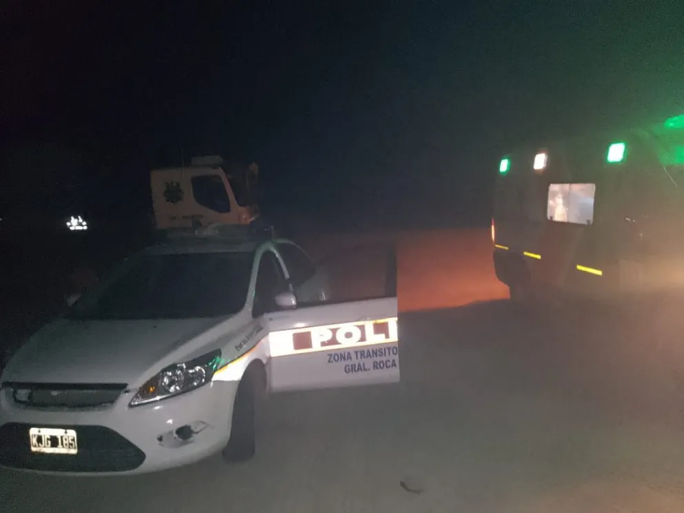 Ruta 6: Derrapó con su camión y transitó casi 100 metros por la banquina 