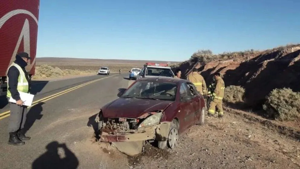Un barilochense 32 años murió al chocar contra las bardas cerca de Picún Leufú
