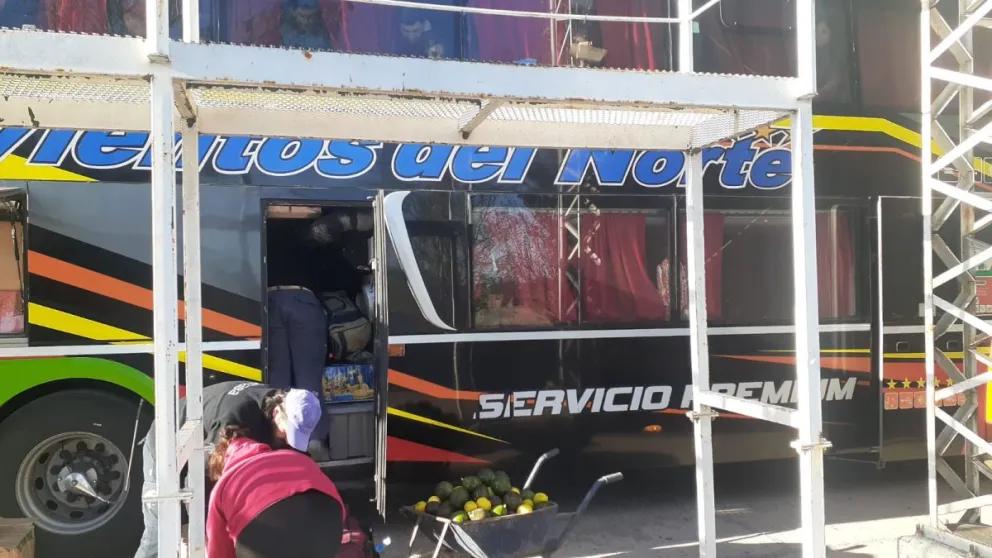 Secuestraron 150 kilos de fruta trasladad de forma irregular que tenía como uno de los destinos a Roca