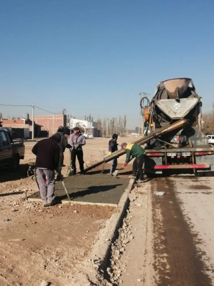 La obra del “Acceso Damas Patricias” presenta un avance de casi el 50%
