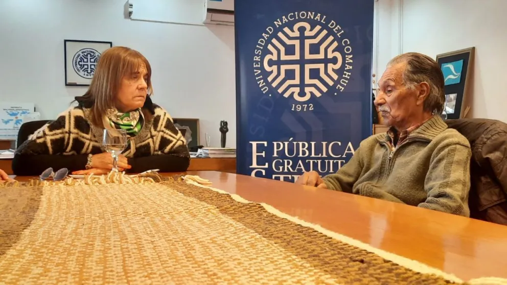 El papá de Sergio Ávalos fue recibido en la Universidad del Comahue a casi 20 de su desaparición