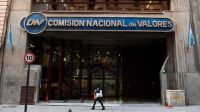 El Gobierno impuso nuevas restricciones para quienes operen con dólar MEP y CCL