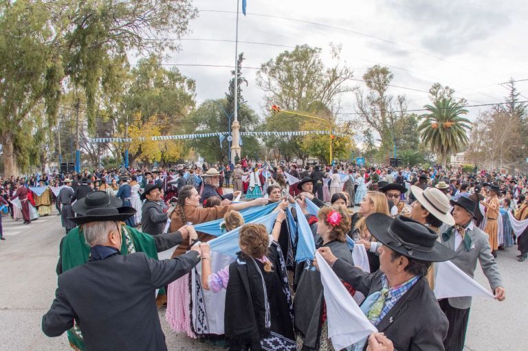 Festejos por el 25 de Mayo: repasá todas las actividades que habrá en Roca
