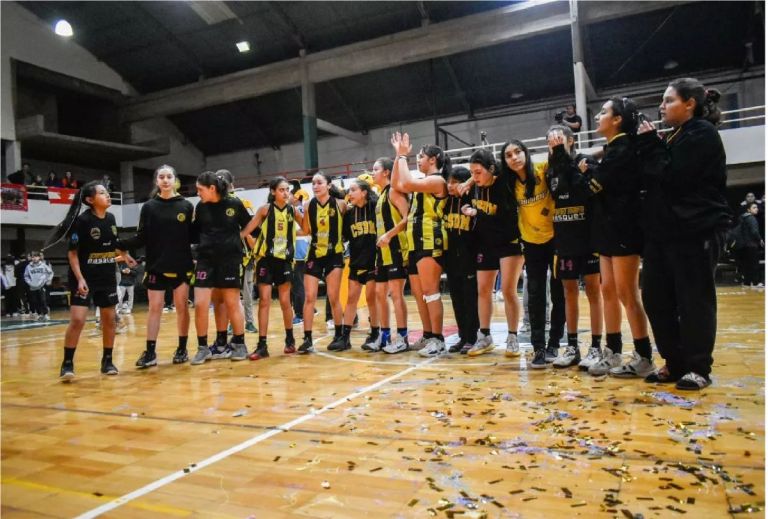 Deportivo Madryn son las campeonas de la Copa Valle Inferior “Silvia Ulevich”