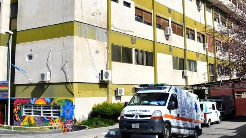 Un joven acudió al hospital por un dolor de muela y perdió la vida