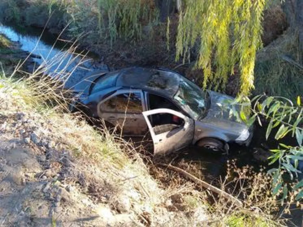 Buscan a su “ángel salvadora” que los ayudó en un accidente vial en Ruta 22 