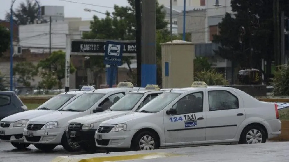 Otro vez la inseguridad: un menor asaltó a una taxista con una picana eléctrica