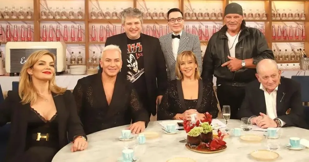 Interna: Quiénes son los dos panelistas con un pie afuera de Polémica en el Bar