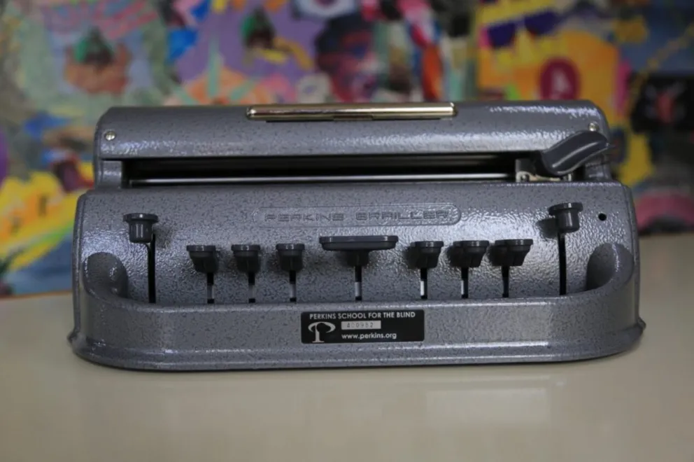 Inclusión: IUPA realizó una importante adquisición para estudiantes con discapacidad visual