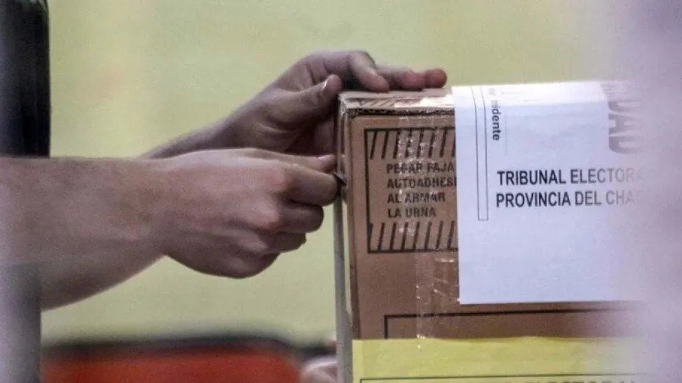 Elecciones en Chaco: votó Capitanich e intentó desligarse de Emerenciano Sena