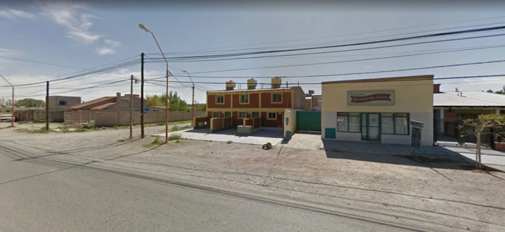 Un hombre quedó atrapado en la amasadora de una panadería en Roca
