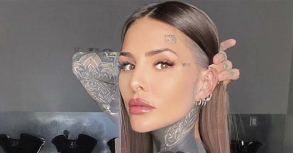 Cande Tinelli cautivó a todos con una microbikini cobre, desde un yate y en Ibiza